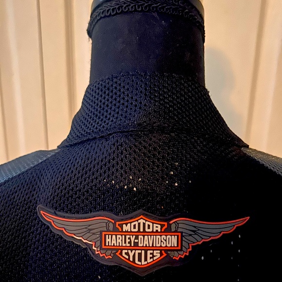 Harley Davison Jacket size medium - Picture 3 of 9